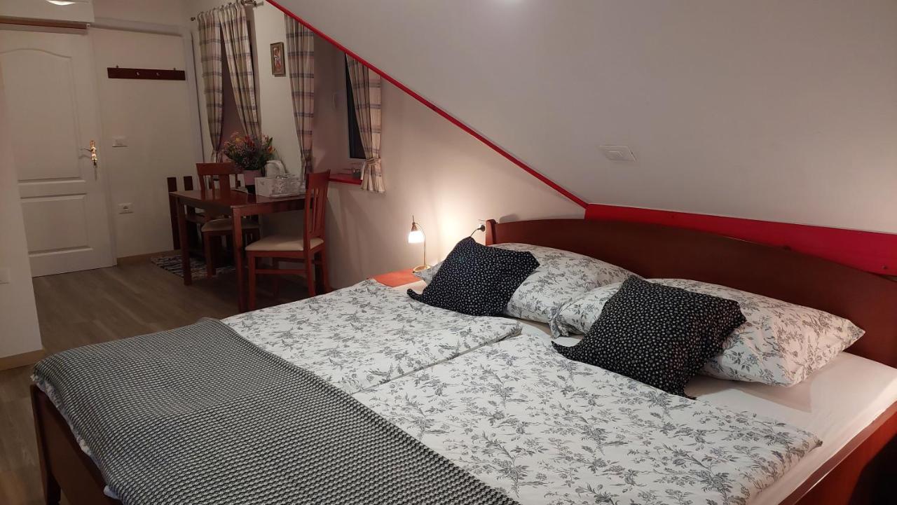 Rooms Ravnik Μπλεντ Εξωτερικό φωτογραφία